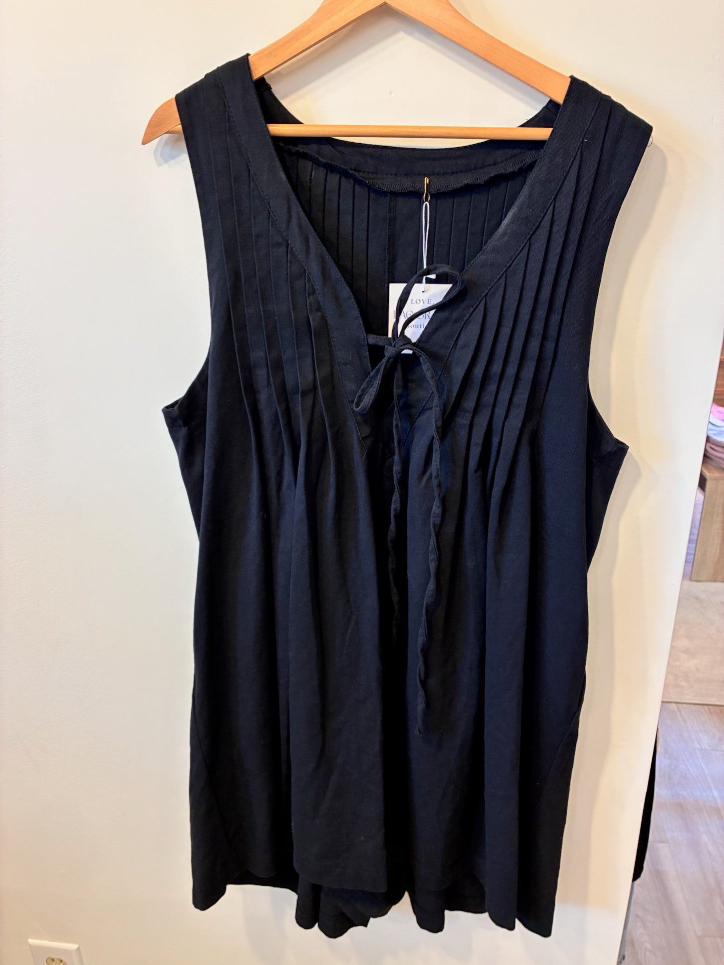 Soft Pleat Tie-Front Romper (Black)