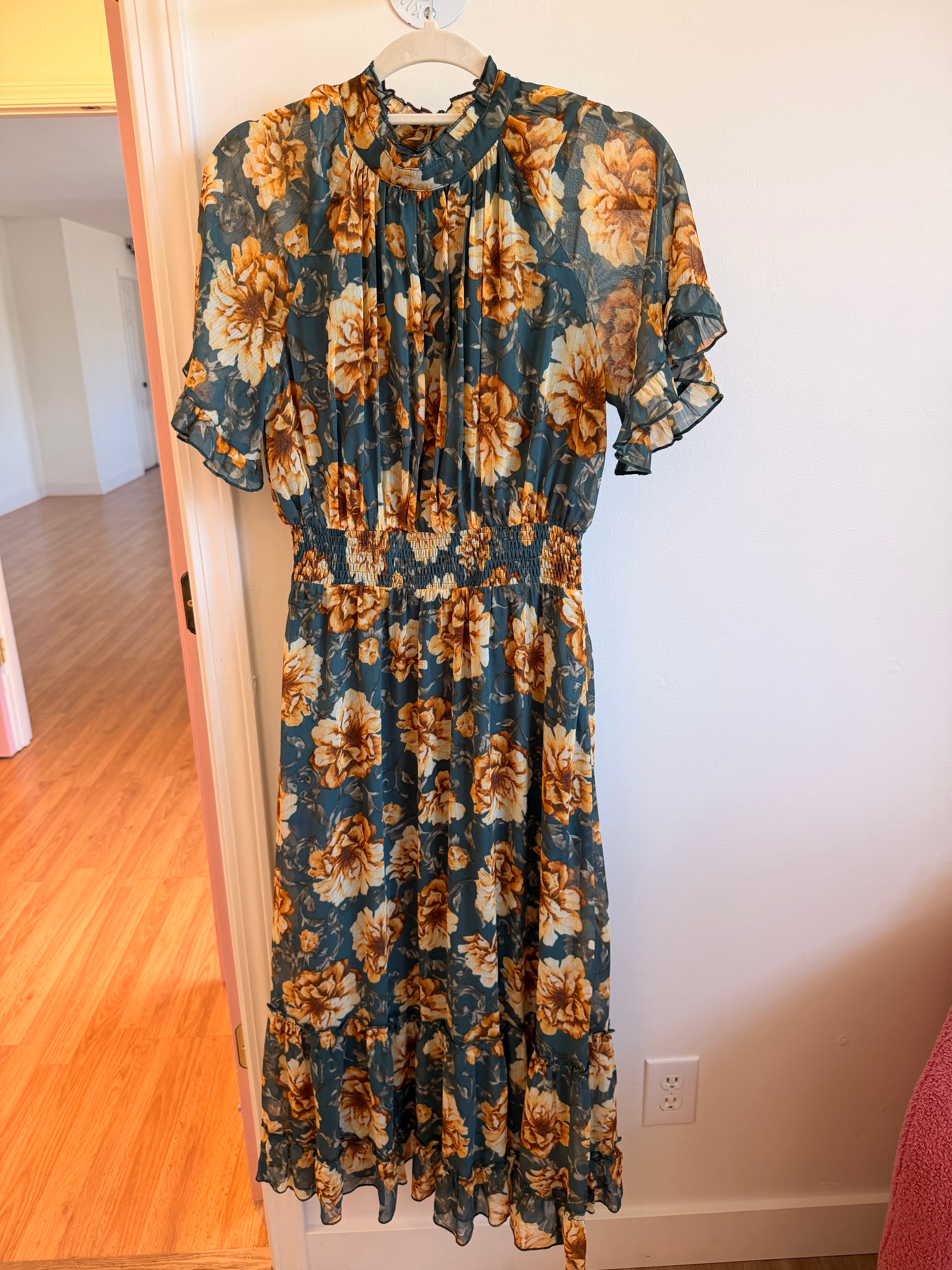 Golden Bloom Floral Tiered Midi Dress