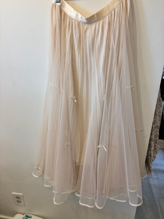 Dreamy Tulle Bow Midi Skirt (Ivory)