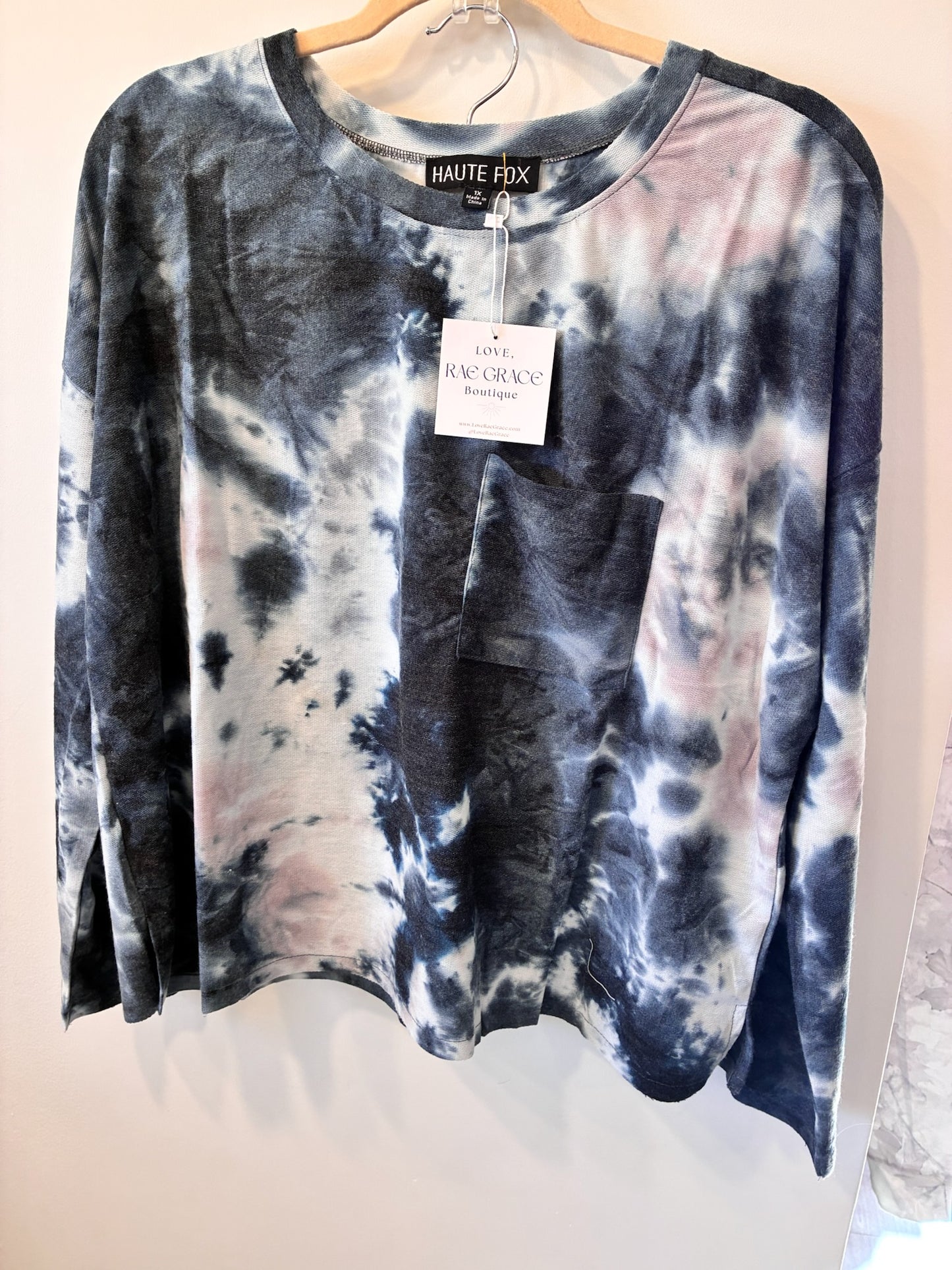 Plus Midnight Swirl Tie-Dye Lounge Set (Black/Blue/Pink)