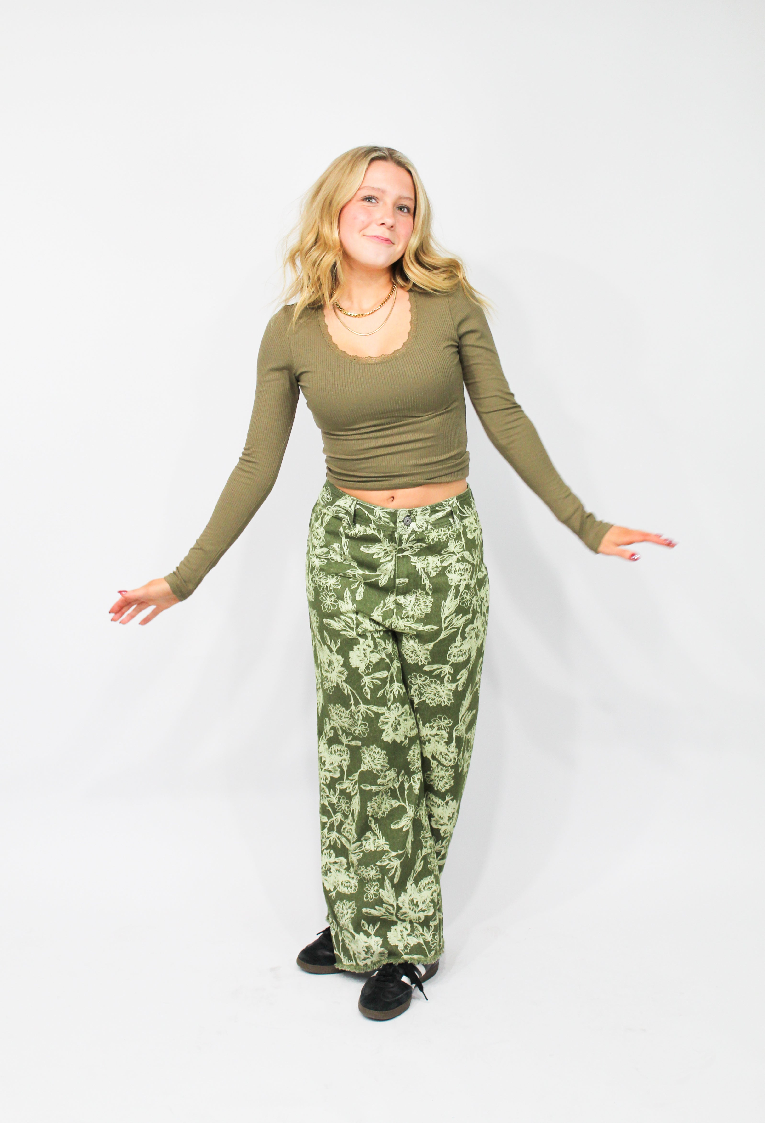 Soft Romance Ribbed Top (Olive)