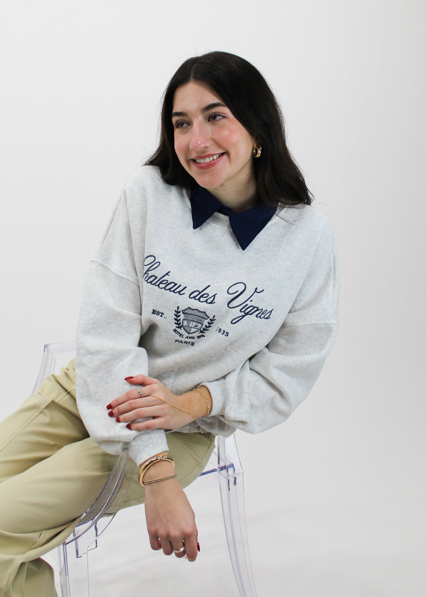 Château Graphic Sweatshirt (Heather Grey)