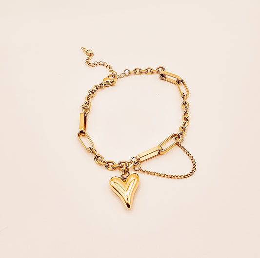 Gold Heart Bracelet